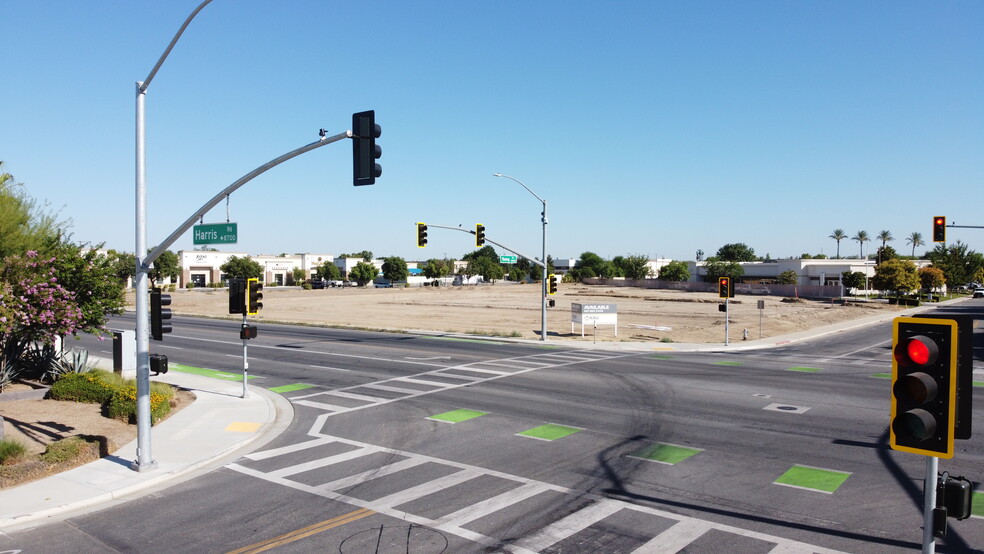 More Photos Of 8702 Harris Rd, Bakersfield Office For Lease