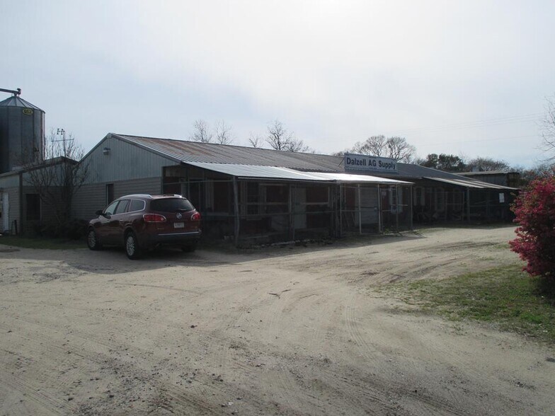 More Photos Of 3970 Camden Hwy hwy, Dalzell Land For Sale