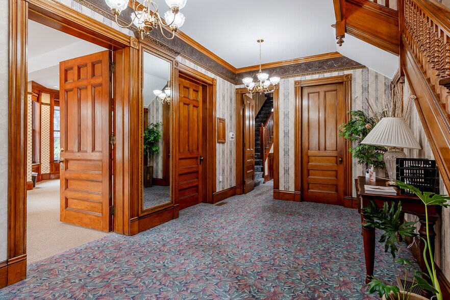 More Photos Of 25 Harvard St, Worcester Office For Lease