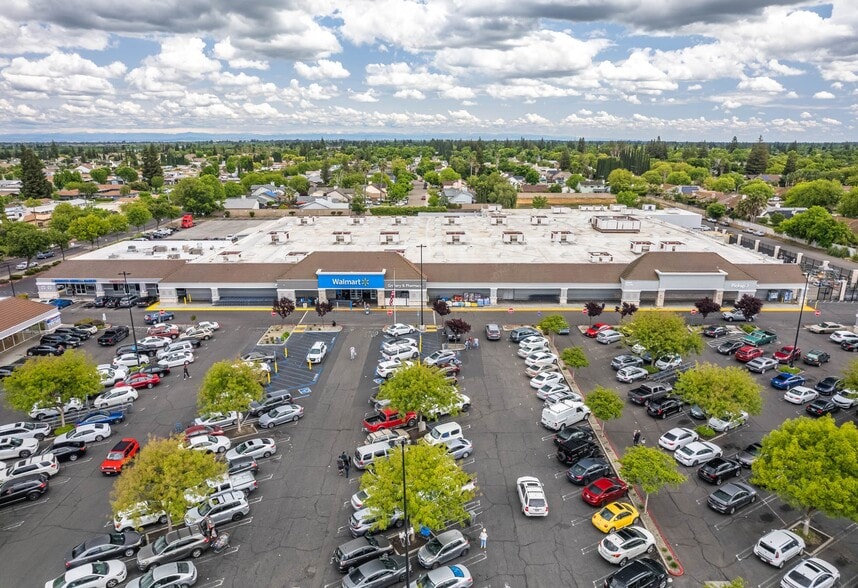 More Photos Of 3848 McHenry Ave, Modesto Unknown For Lease