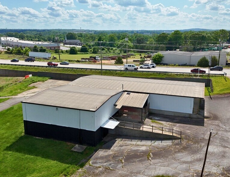 More Photos Of 2607 S Highway 14, Greer Light Manufacturing For Sale
