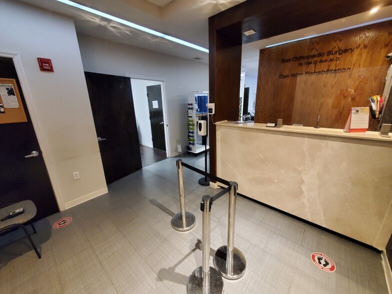 More Photos Of 139-149 Centre St, New York Medical For Sale