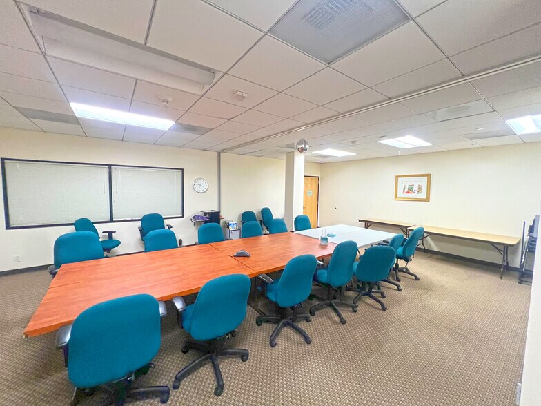 More Photos Of 6550 Hollister Ave, Goleta Office For Lease