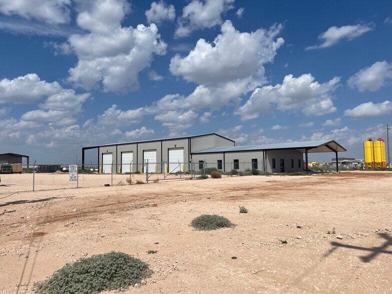 More Photos Of 5822 W County Rd 123, Midland Warehouse For Lease