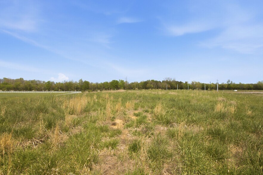 More Photos Of 0 JOHN BRAGG Hwy, Murfreesboro Land For Sale