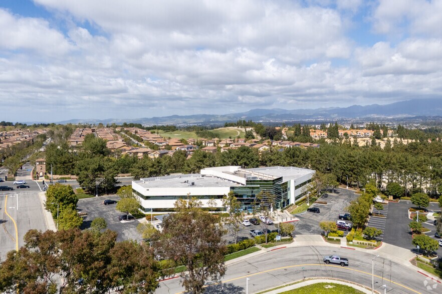 More Photos Of 95 Argonaut, Aliso Viejo Office For Lease