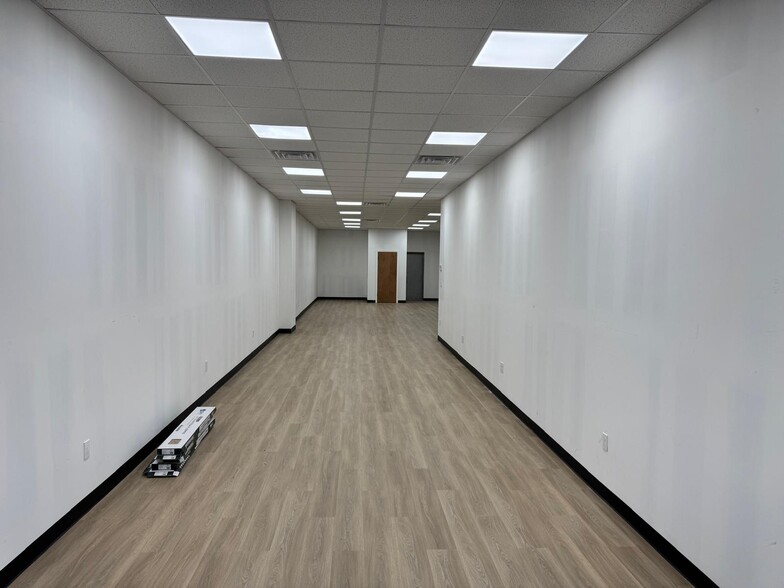 More Photos Of 584 5th Ave, Brooklyn Storefront Retail Residential For Lease