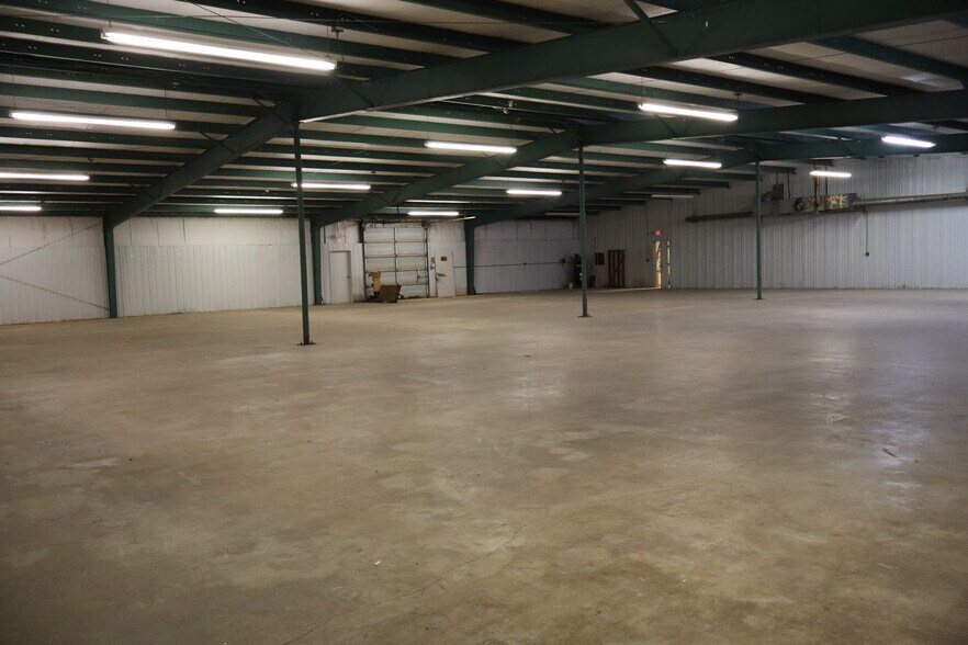 More Photos Of 5693 Old Salisbury Rd, Lexington Warehouse For Sale