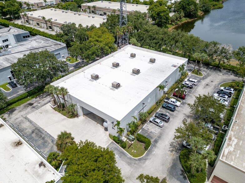 More Photos Of 6510 W Rogers Cir, Boca Raton Light Manufacturing For Sale