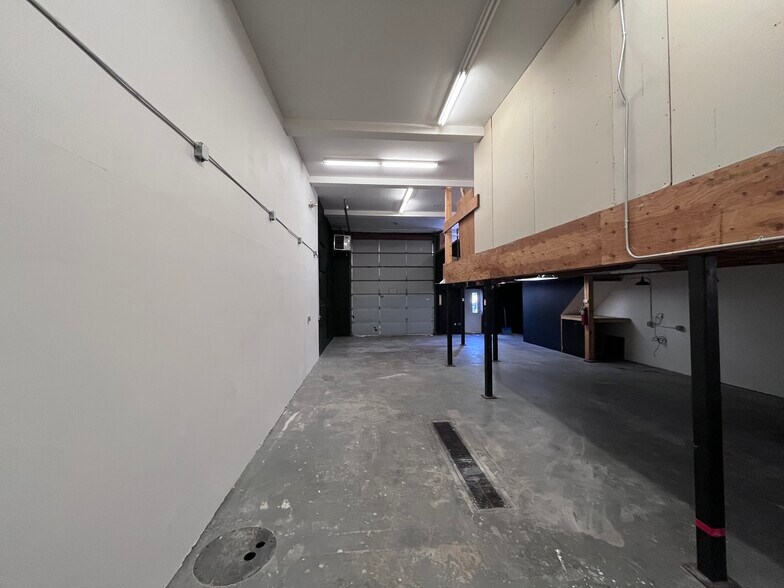 More Photos Of 25 Hayward St, Ipswich Warehouse For Lease