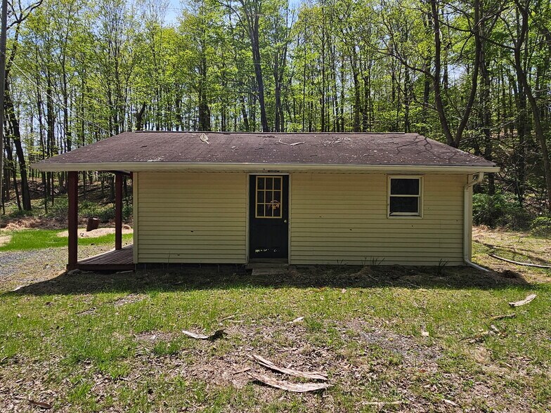 More Photos Of 135 Marsh Rd, Stroudsburg Apartments For Sale
