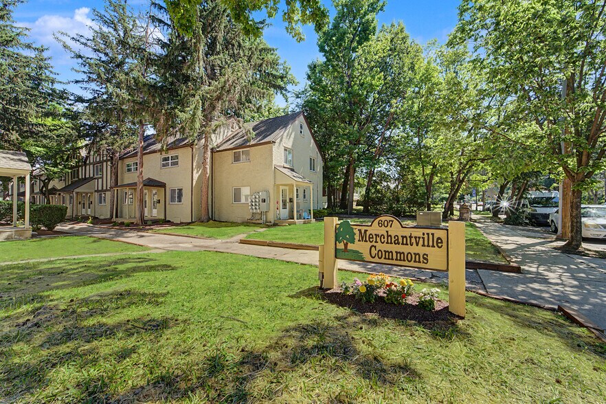 More Photos Of 607 W Maple Ave, Merchantville Apartments For Sale