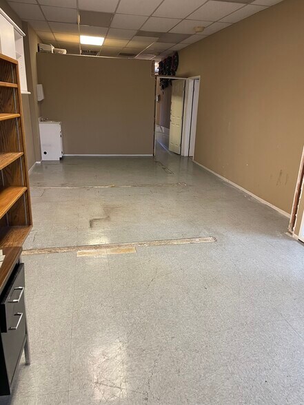 More Photos Of 1037-1049 Redwood St, Vallejo Office For Lease