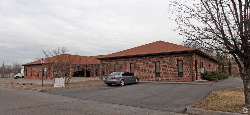 More Photos Of 101 Indian Center Ct, Kingsport Medical For Lease