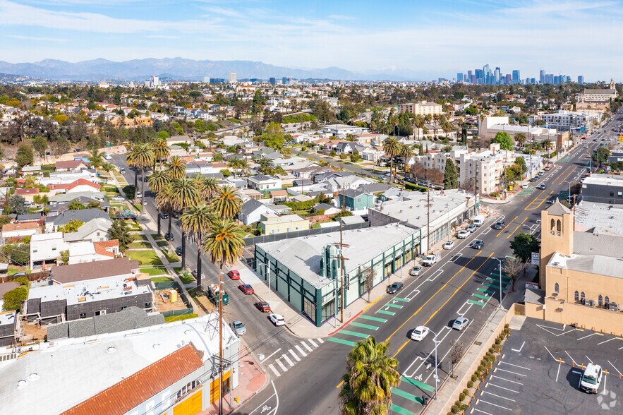 More Photos Of 4525 W Adams Blvd, Los Angeles Storefront Retail Office For Lease
