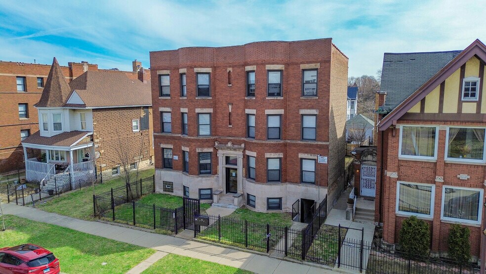 Primary Photo Of 7131-7133 S Harvard Ave, Chicago Apartments For Sale