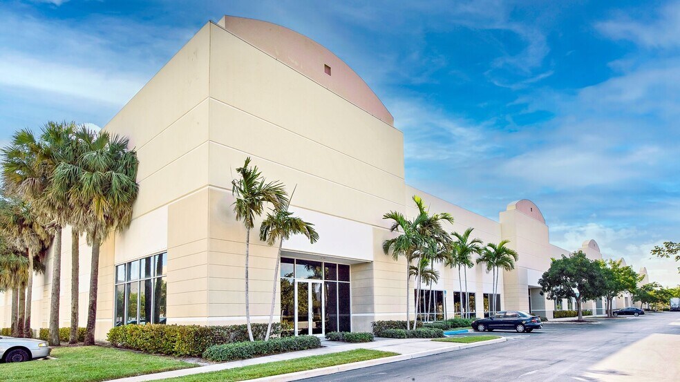 More Photos Of 2100 SW 2nd St, Pompano Beach Unknown For Lease