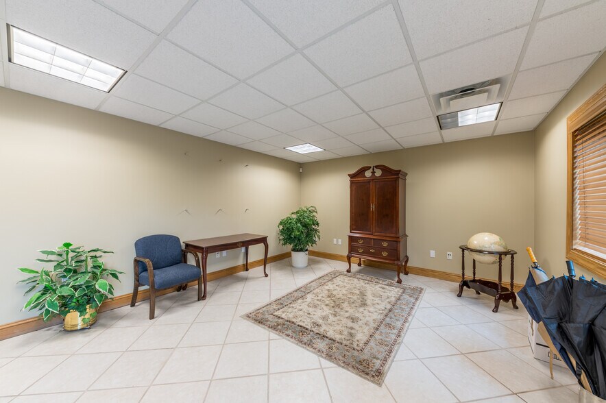 More Photos Of 315 High St, Morgantown Office For Sale