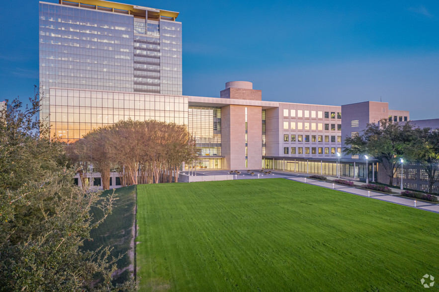 Primary Photo Of 2101 CityWest Blvd, Houston Office For Lease