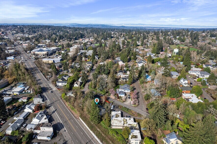 More Photos Of 7820 SW 17th Dr, Portland Apartments For Sale