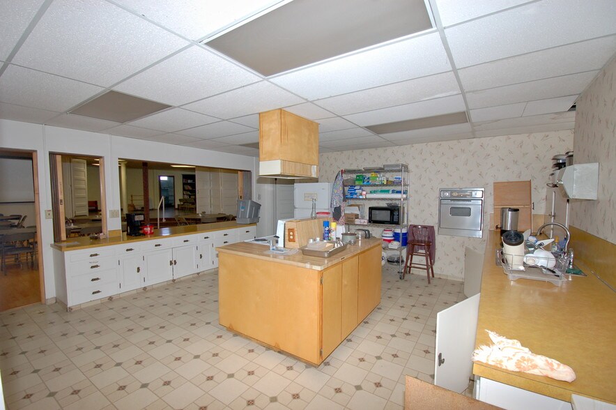 More Photos Of 352 SE 2nd St, Pendleton Loft Creative Space For Sale