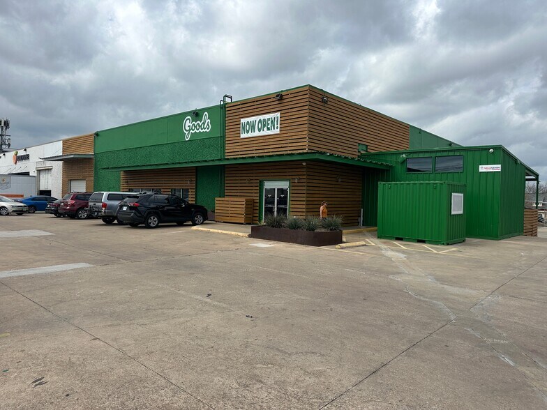 Primary Photo Of 6500 N Lamar Blvd, Austin General Retail For Lease