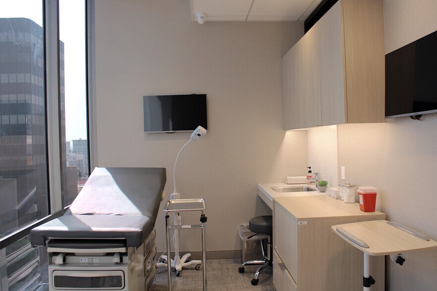 More Photos Of 433 N Camden Dr, Beverly Hills Coworking Space