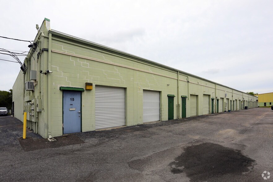 More Photos Of 3734 131st Ave N, Clearwater Warehouse For Lease