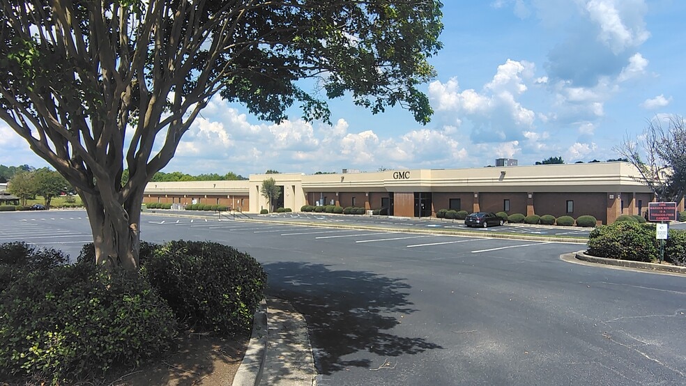 More Photos Of 801-803 Duke Ave, Warner Robins Office For Lease