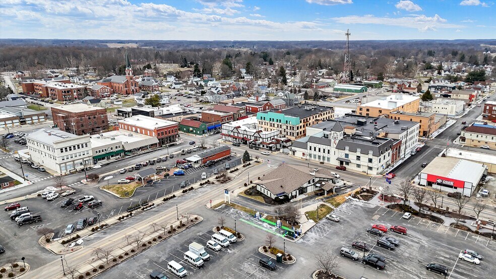 More Photos Of 35 S Main St, Batesville Warehouse For Sale