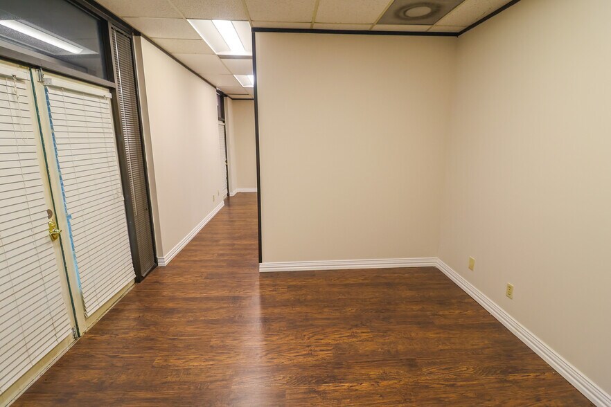 More Photos Of 13131 Champions Dr, Houston Medical For Lease