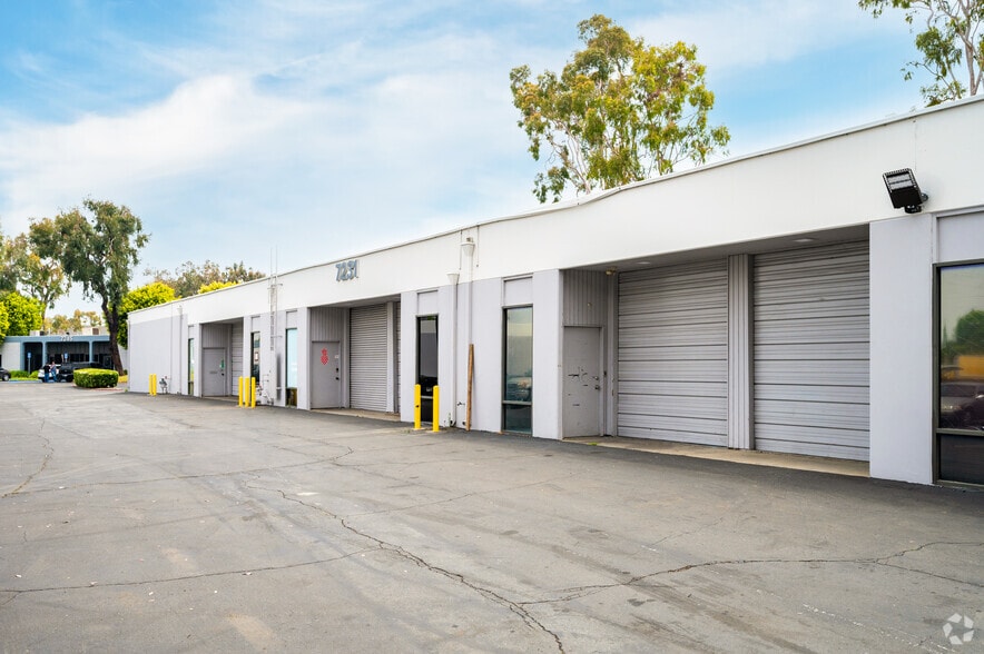 More Photos Of 7201-7291 Garden Grove Blvd, Garden Grove Unknown For Lease