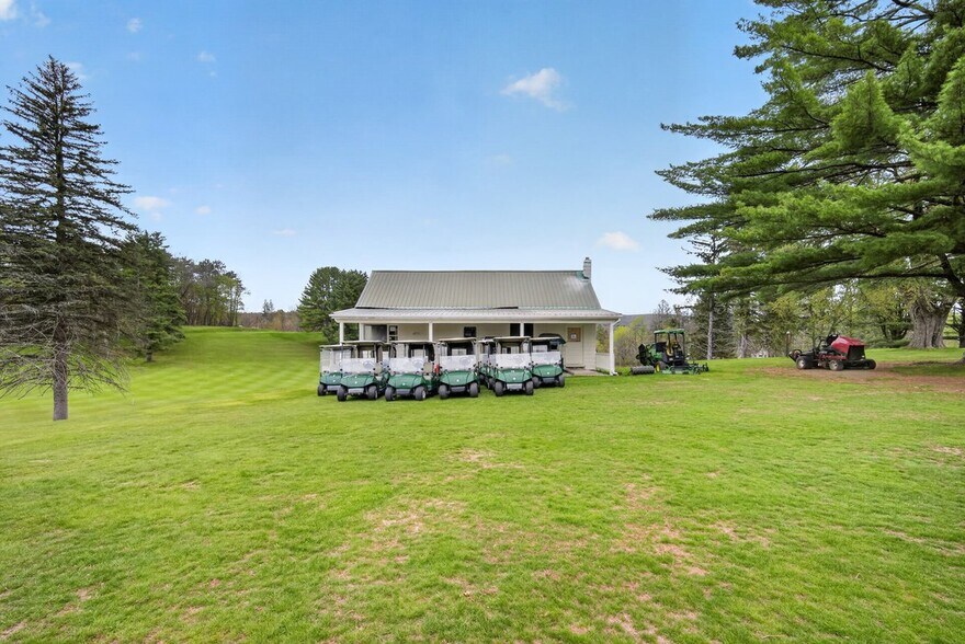 More Photos Of 301 N Kingsboro Ave, Gloversville Golf Course Driving Range For Sale