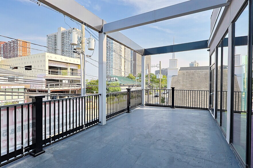 More Photos Of 1627-1633 Palisade Ave, Fort Lee Storefront Retail Office For Lease