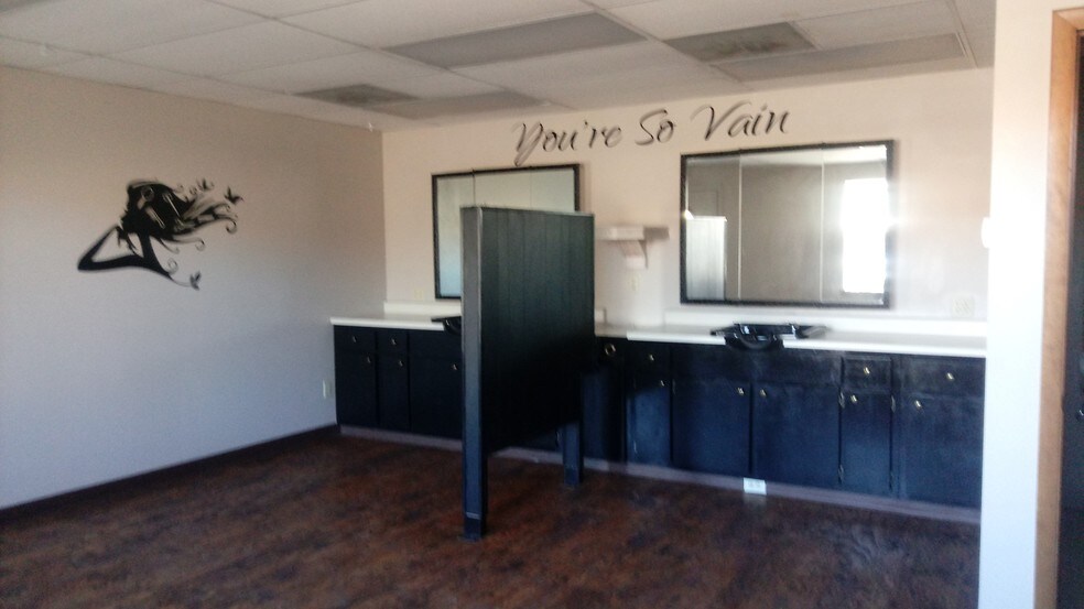 More Photos Of 415 N Greenwood St, Pueblo Freestanding For Lease