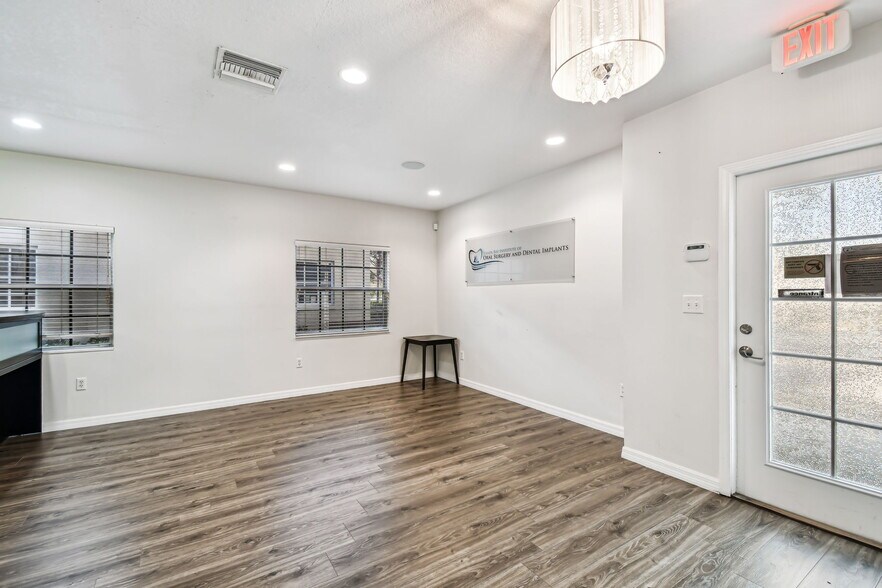 More Photos Of 7720 W Waters Ave, Tampa Office For Lease