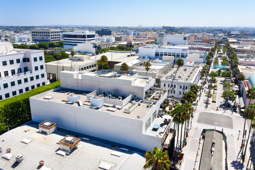 More Photos Of 301 Arizona Ave, Santa Monica Office For Lease