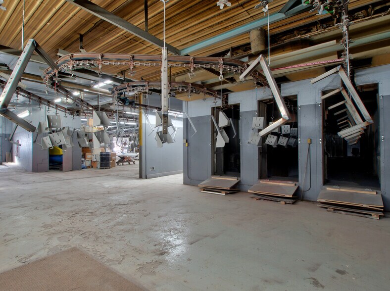 More Photos Of 56 Clarendon Ave, Kingston Warehouse For Sale
