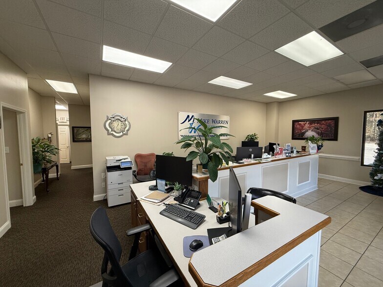 More Photos Of 1905-1909 Bragg Blvd, Fayetteville Office For Lease