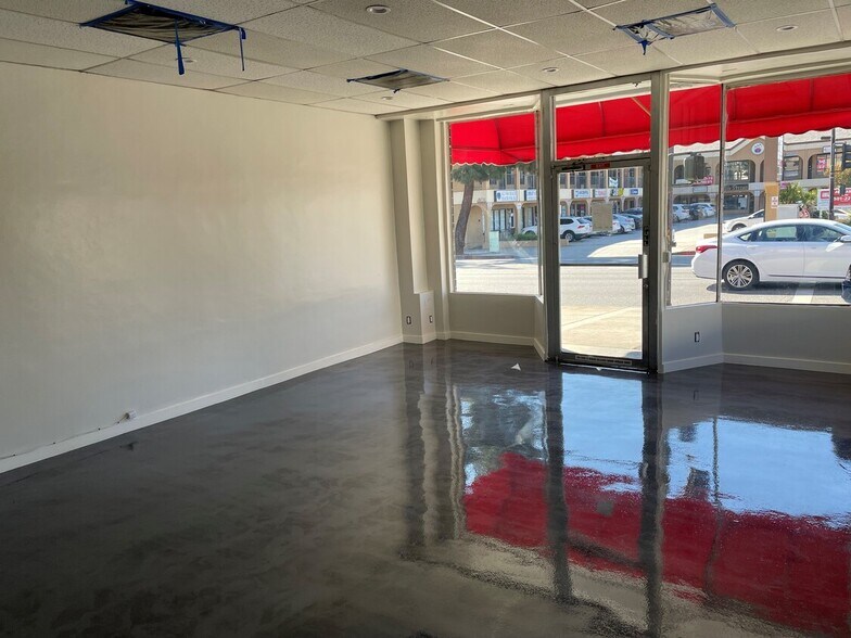 More Photos Of 400-406 S Glenoaks Blvd, Burbank Storefront Retail Office For Lease
