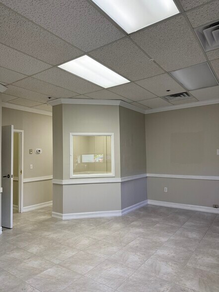 More Photos Of 9200 Bonita Beach Rd, Bonita Springs Medical For Lease