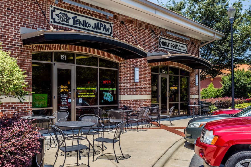 More Photos Of 4040 Ed Dr, Raleigh Storefront Retail Office For Lease