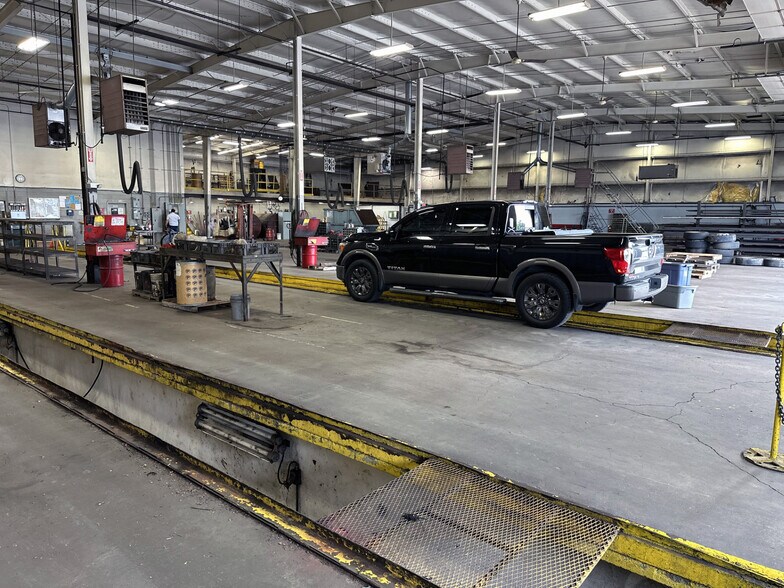 More Photos Of 631 Enon Springs Rd E, Smyrna Industrial For Lease