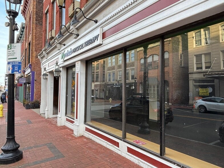 More Photos Of 94 Washington St, Norwalk Apartments For Sale