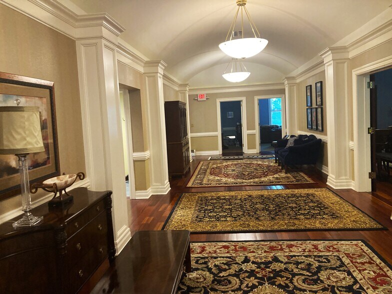 More Photos Of 7326 College St, Irmo Medical For Sale