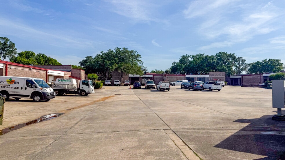 More Photos Of 528 Northlake Blvd, Altamonte Springs Unknown For Lease