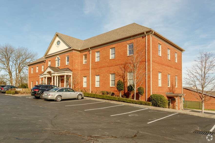 Primary Photo Of 1309 Briarville Rd, Madison Office For Lease