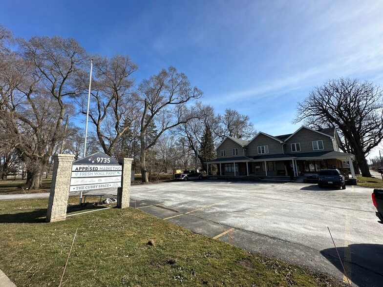 More Photos Of 9735 Main St, Clarence Office For Lease