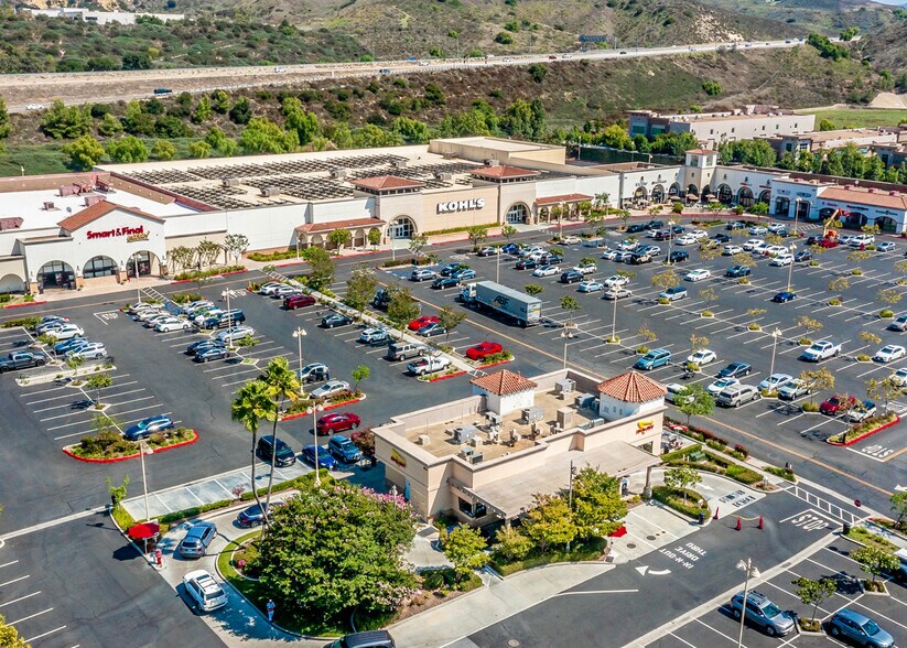 More Photos Of 800-888 New Los Angeles Ave, Moorpark Unknown For Lease