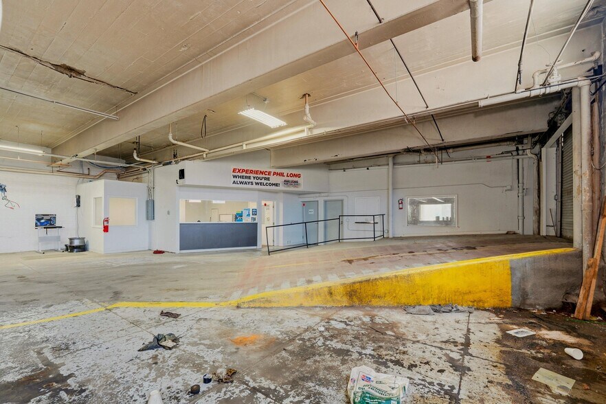 More Photos Of 430 E Main St, Trinidad Industrial For Sale